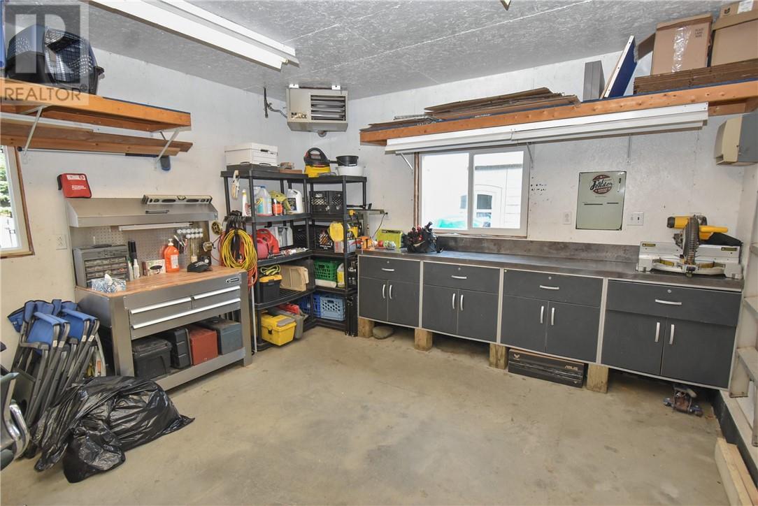 108 Dennie Street, Capreol, Ontario  P0M 1H0 - Photo 10 - 2129593