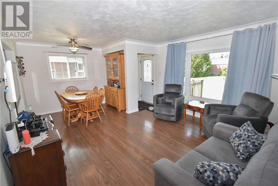 108 Dennie Street, Capreol, Ontario  P0M 1H0 - Photo 17 - 2129593