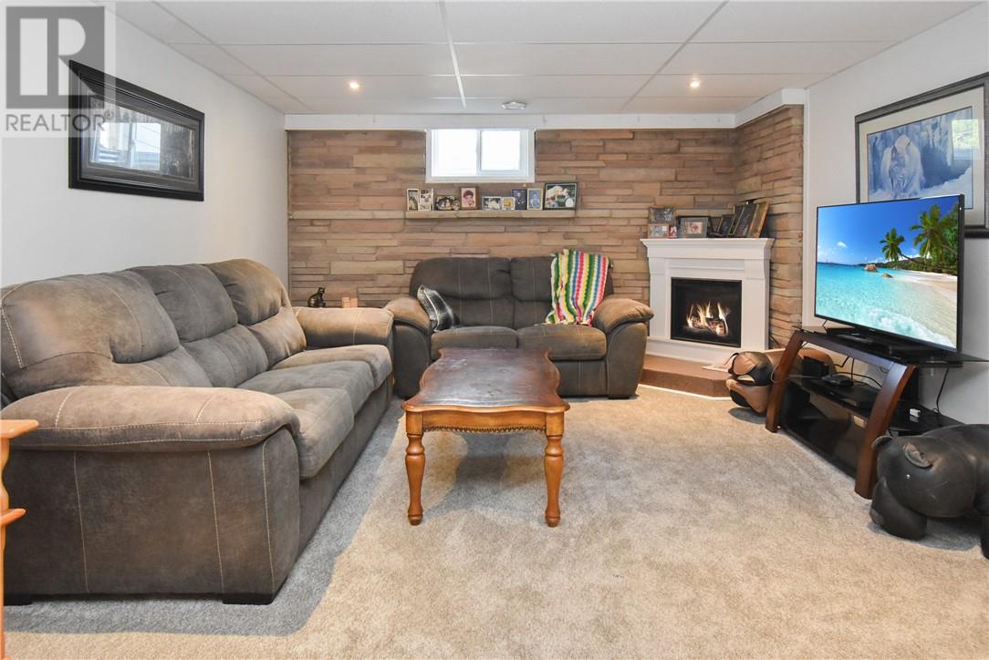 108 Dennie Street, Capreol, Ontario  P0M 1H0 - Photo 18 - 2129593