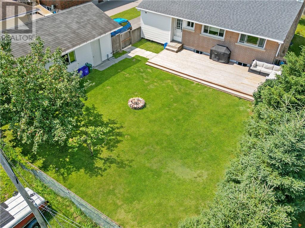 108 Dennie Street, Capreol, Ontario  P0M 1H0 - Photo 5 - 2129593
