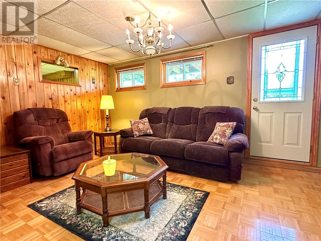 205 Limberlost Lane, Mindemoya, Ontario  P0P 1S0 - Photo 18 - 2129566