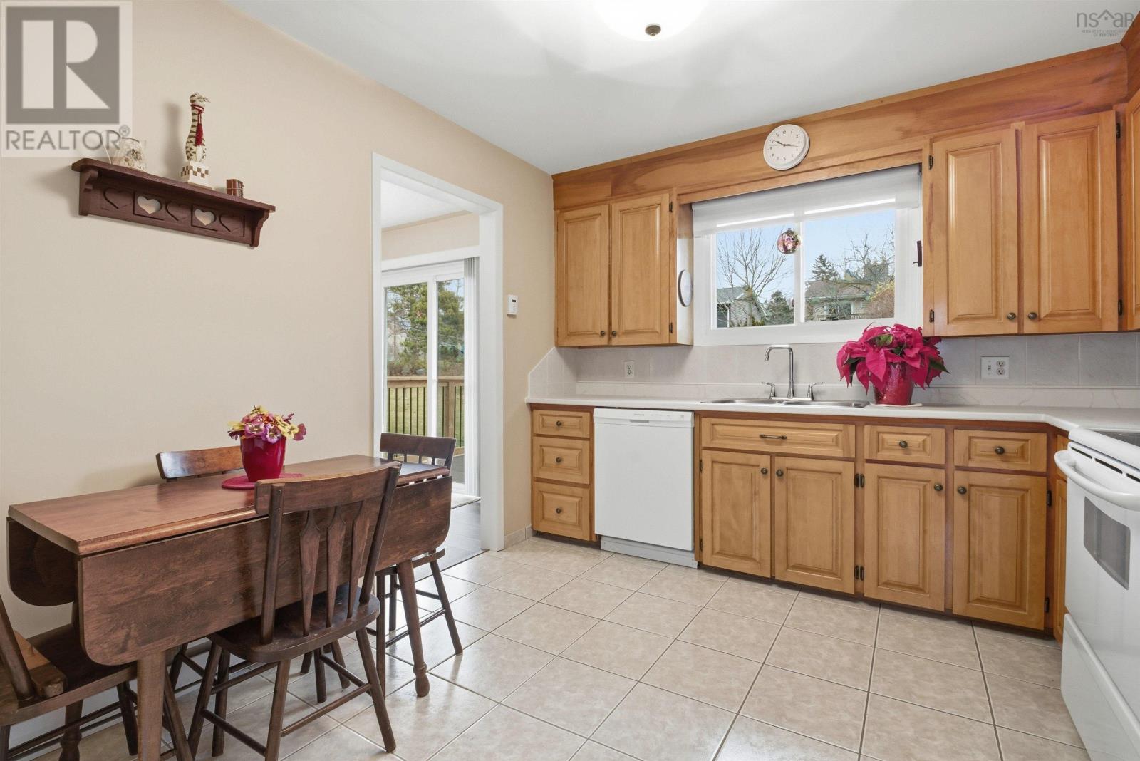 55 Oakmount Drive, Bedford, Nova Scotia  B4A 2W1 - Photo 10 - 202606255