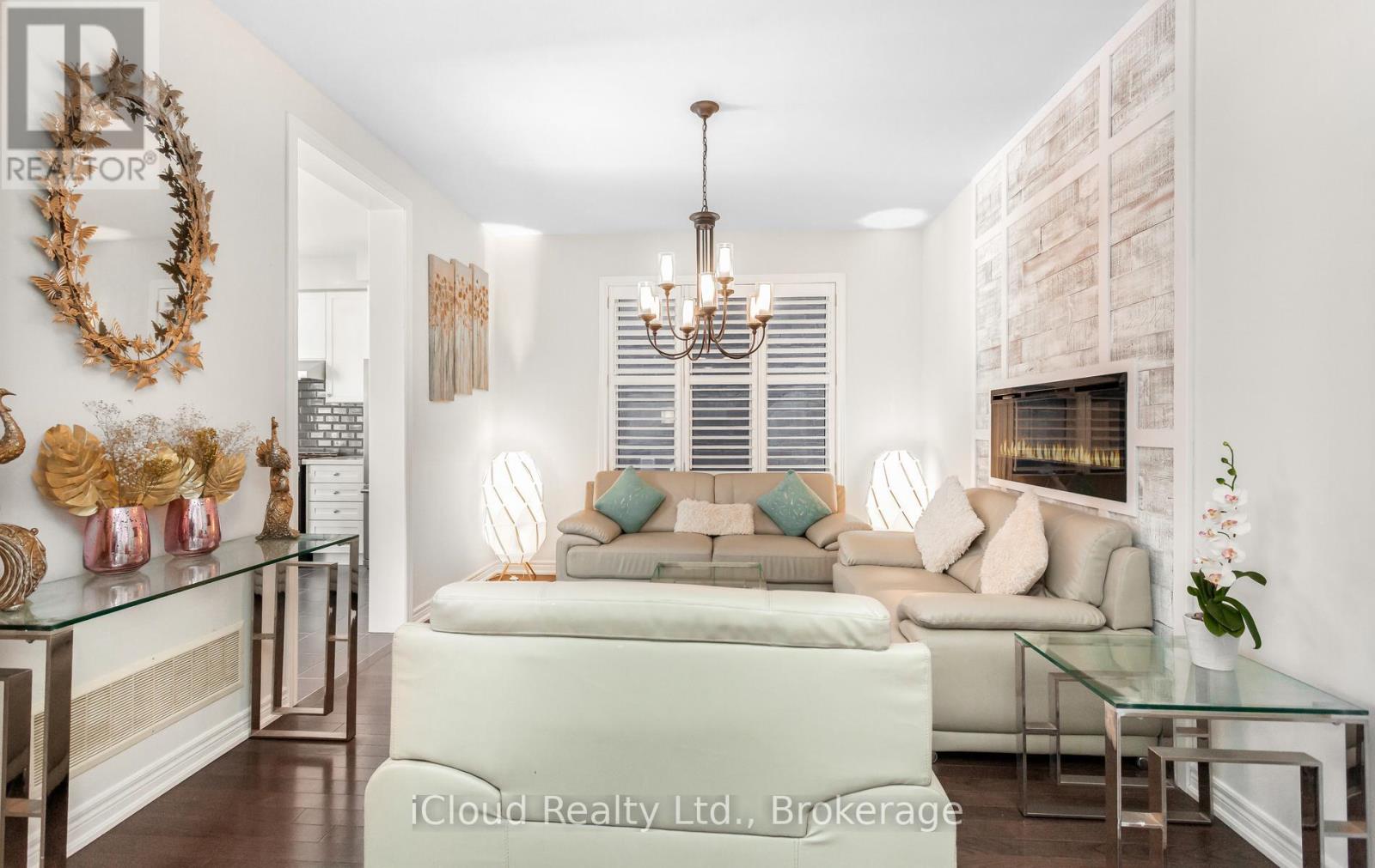 65 Stowmarket Street N, Caledon, Ontario  L7C 4B1 - Photo 11 - W13638090