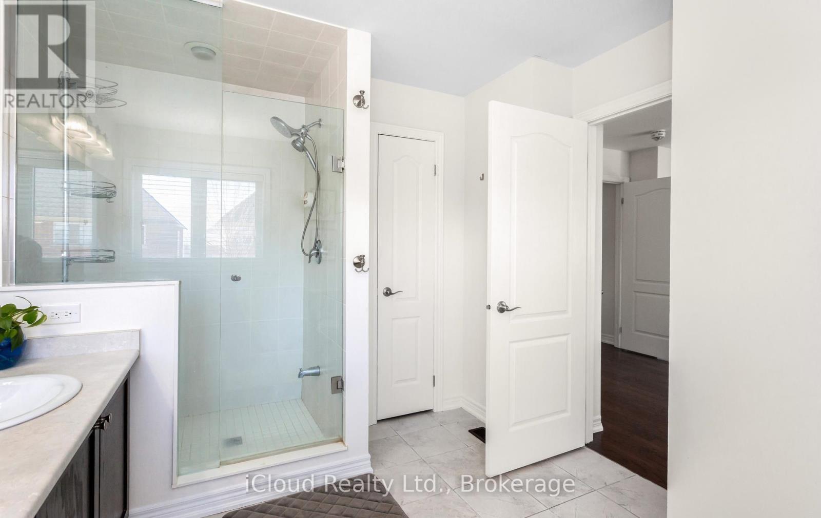 65 Stowmarket Street N, Caledon, Ontario  L7C 4B1 - Photo 30 - W13638090