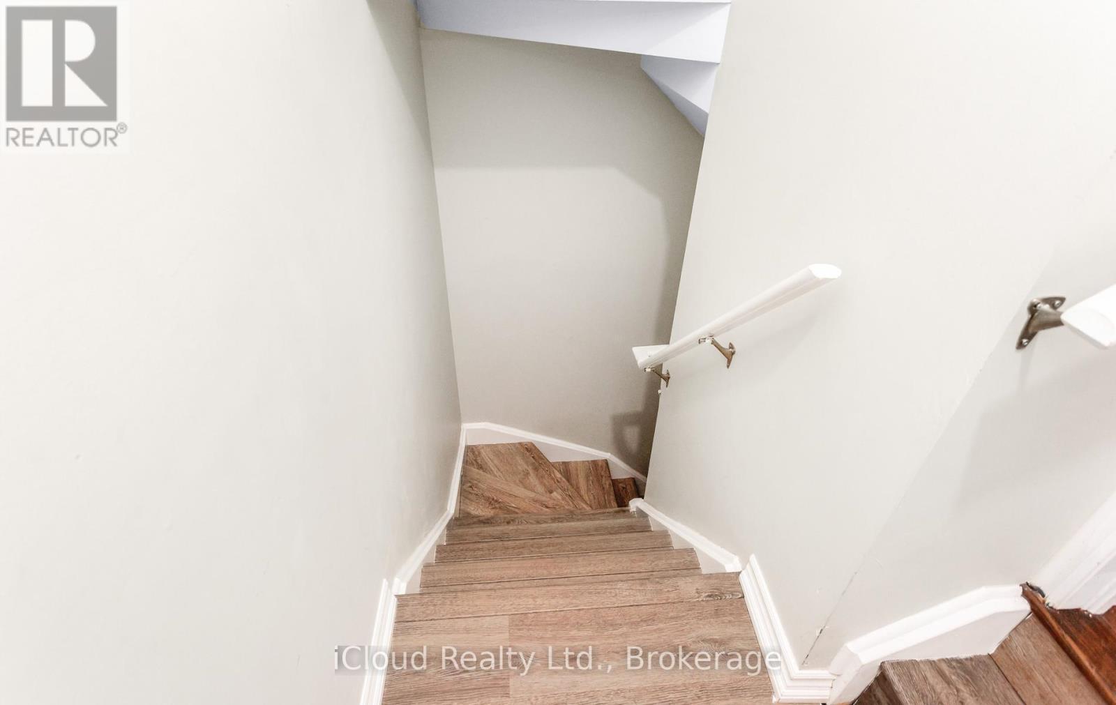 65 Stowmarket Street N, Caledon, Ontario  L7C 4B1 - Photo 40 - W13638090