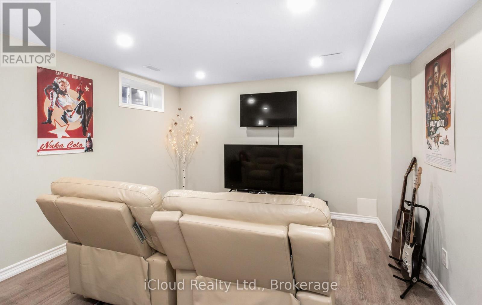 65 Stowmarket Street N, Caledon, Ontario  L7C 4B1 - Photo 44 - W13638090