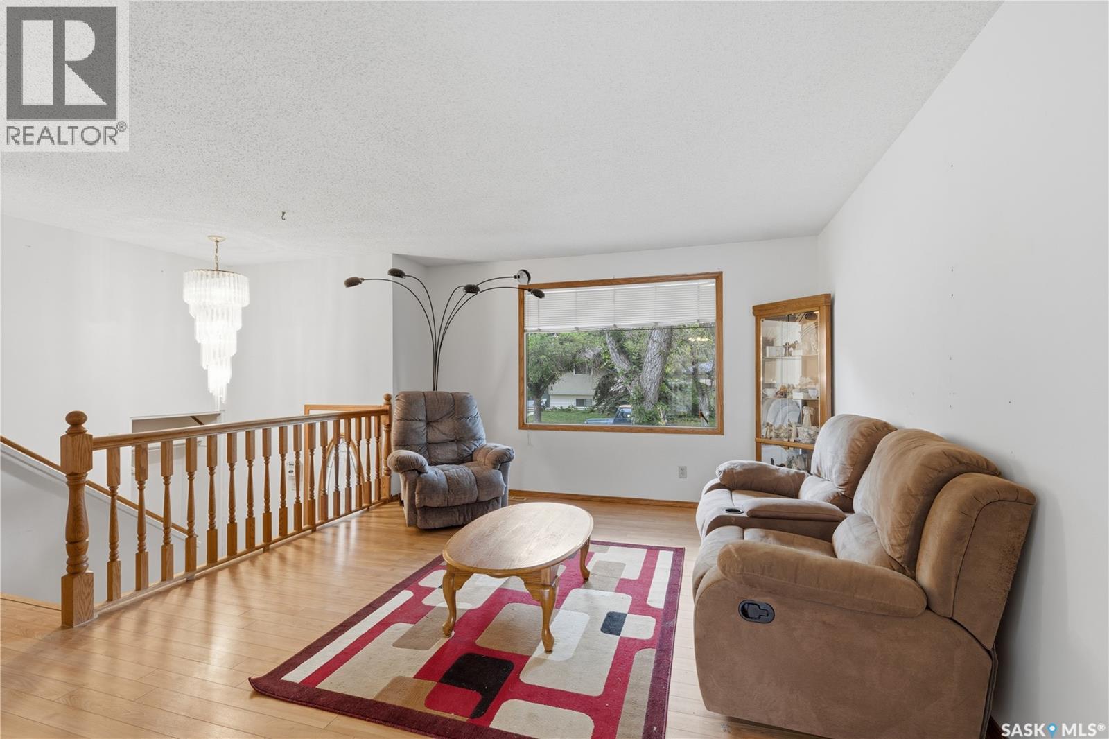 195 Forsyth Crescent, Regina, Saskatchewan  S4R 5L8 - Photo 4 - SK044453