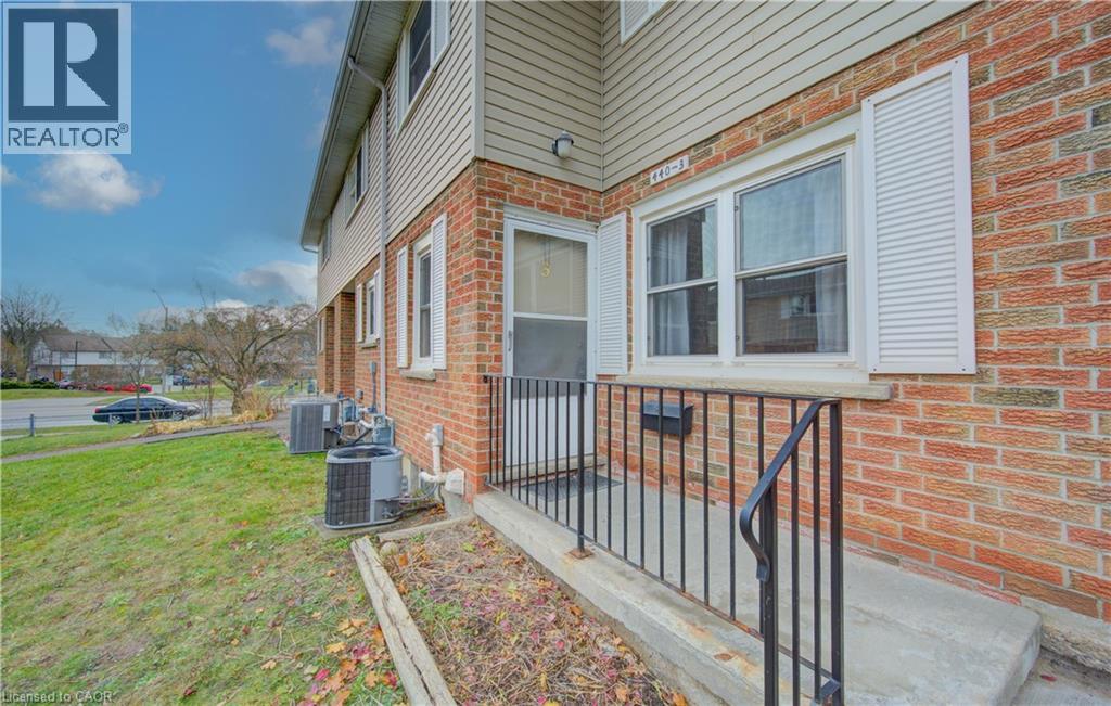 440 Pioneer Drive Unit# 3, Kitchener, Ontario  N2P 1H6 - Photo 2 - 40853011