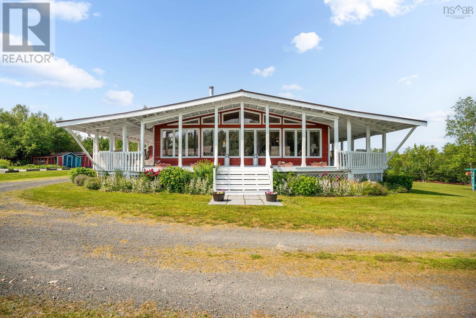 507 Pinevale Road, Pinevale, Nova Scotia  B2G 2L3 - Photo 4 - 202617225