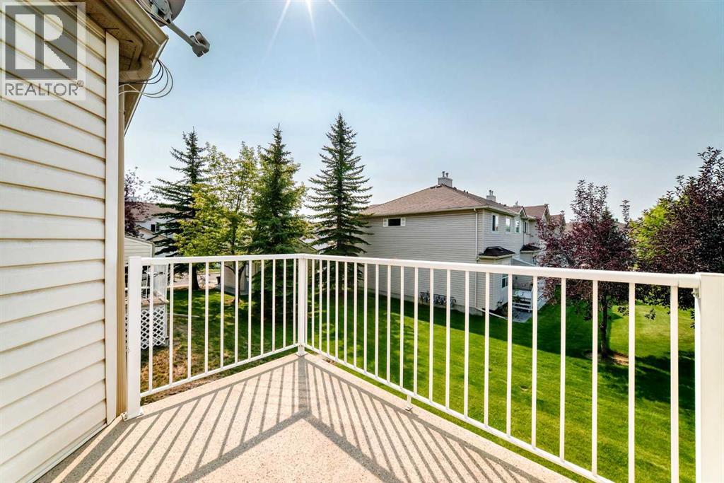 108 Douglas Glen Park SE, Calgary, Alberta  T2Z 3Z3 - Photo 11 - A2333012