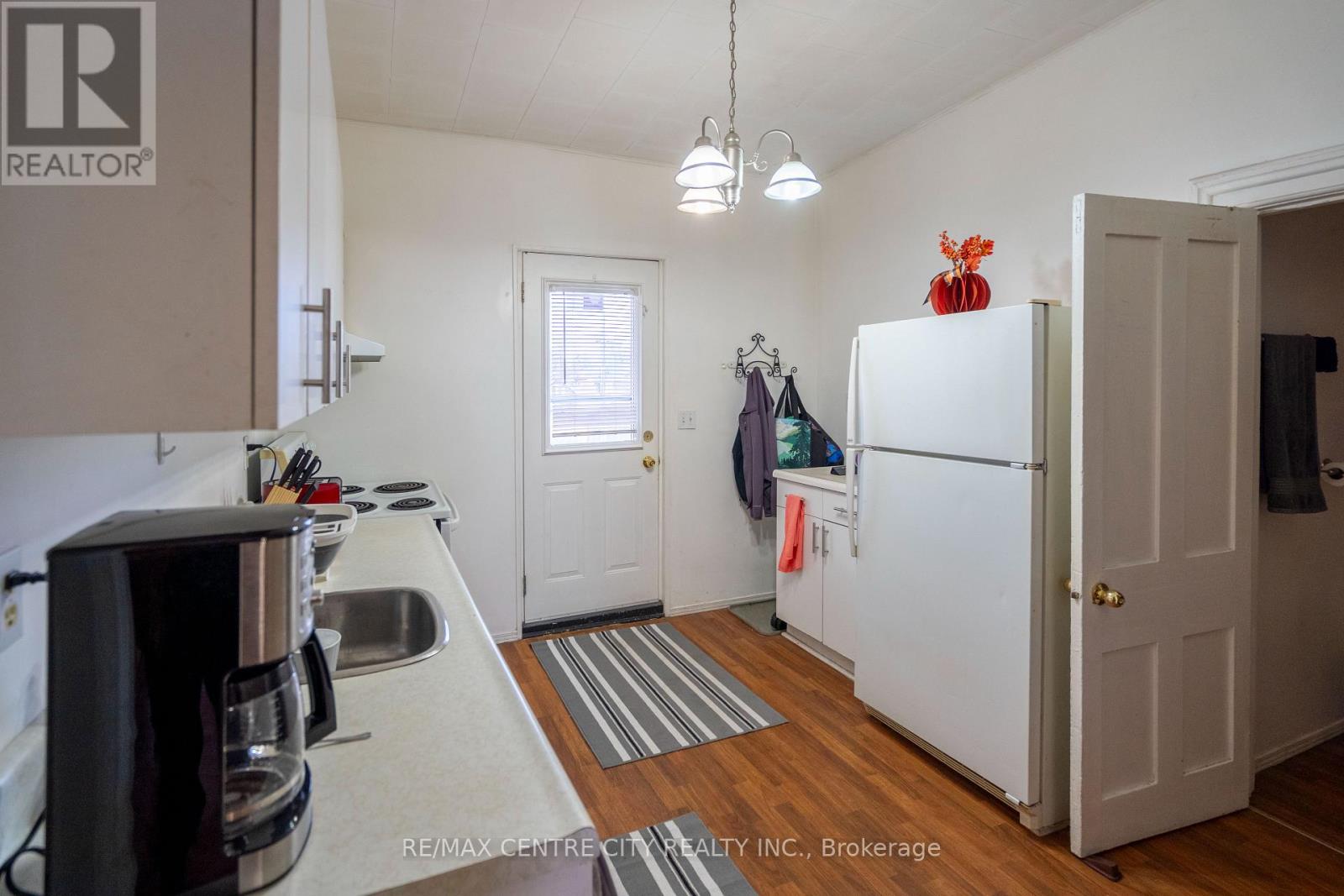 79 Front Street W, Strathroy-Caradoc, Ontario  N7G 1X6 - Photo 15 - X13638130
