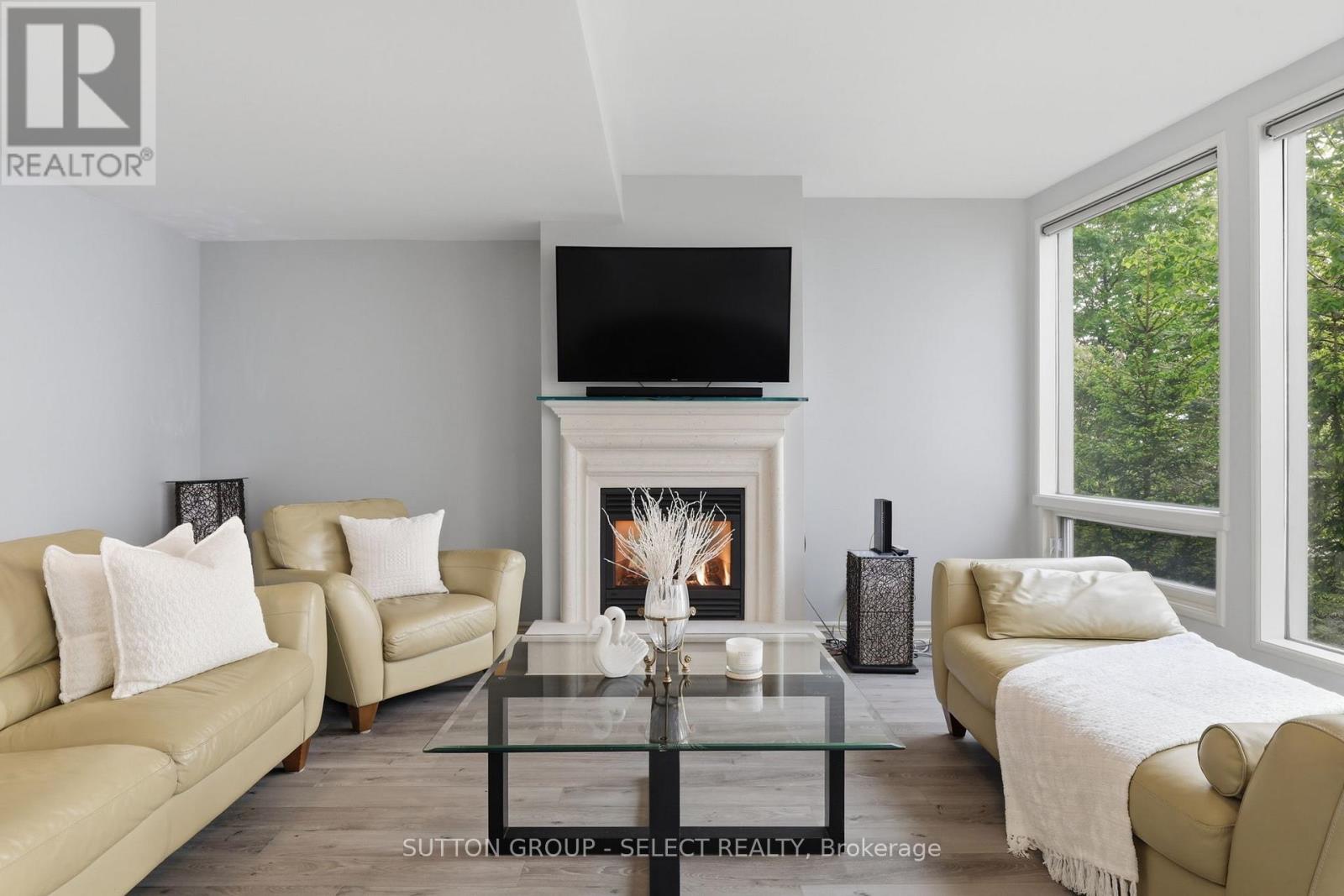 5284 Cliff Road, Lambton Shores, Ontario  N0N 1J7 - Photo 11 - X13638172