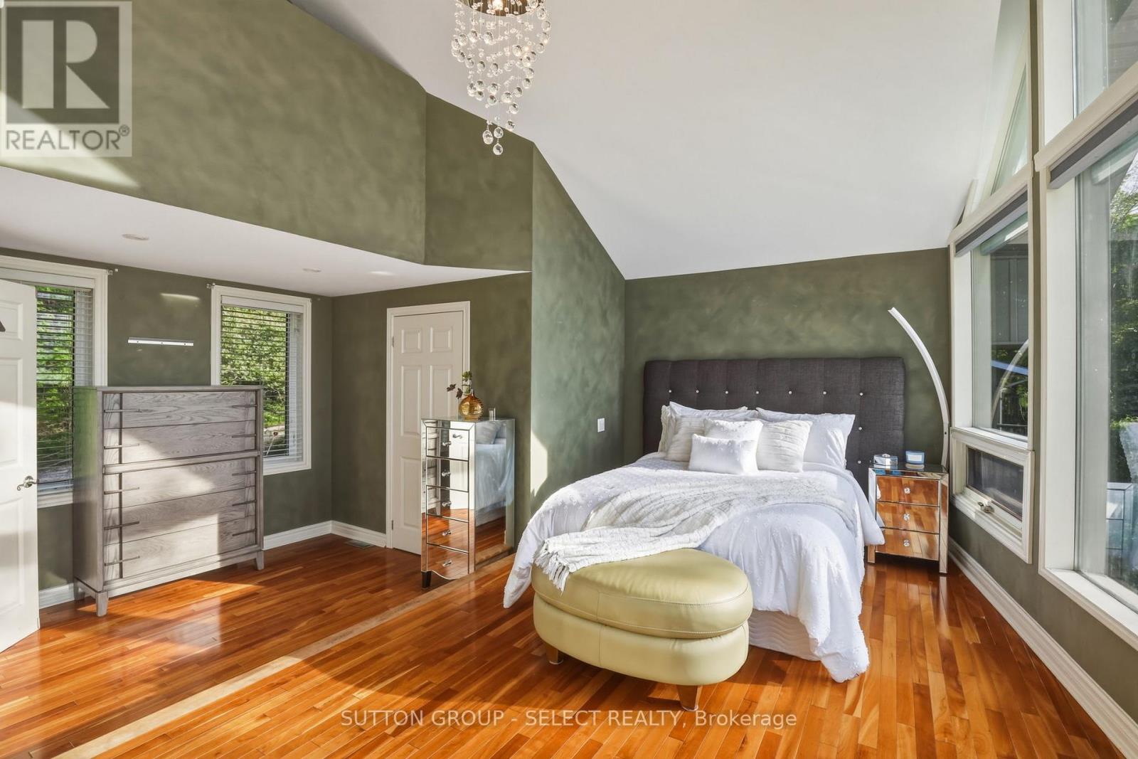 5284 Cliff Road, Lambton Shores, Ontario  N0N 1J7 - Photo 25 - X13638172