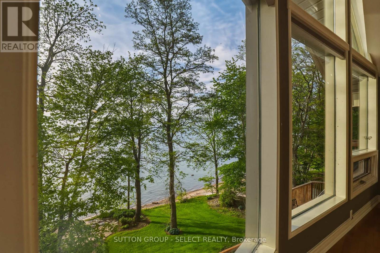 5284 Cliff Road, Lambton Shores, Ontario  N0N 1J7 - Photo 27 - X13638172