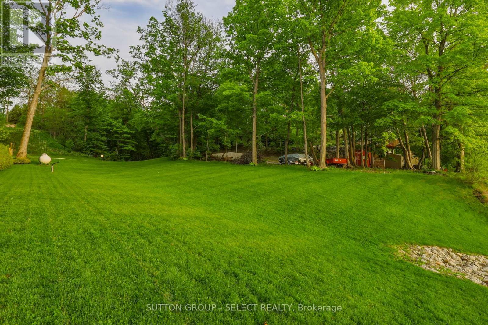 5284 Cliff Road, Lambton Shores, Ontario  N0N 1J7 - Photo 36 - X13638172