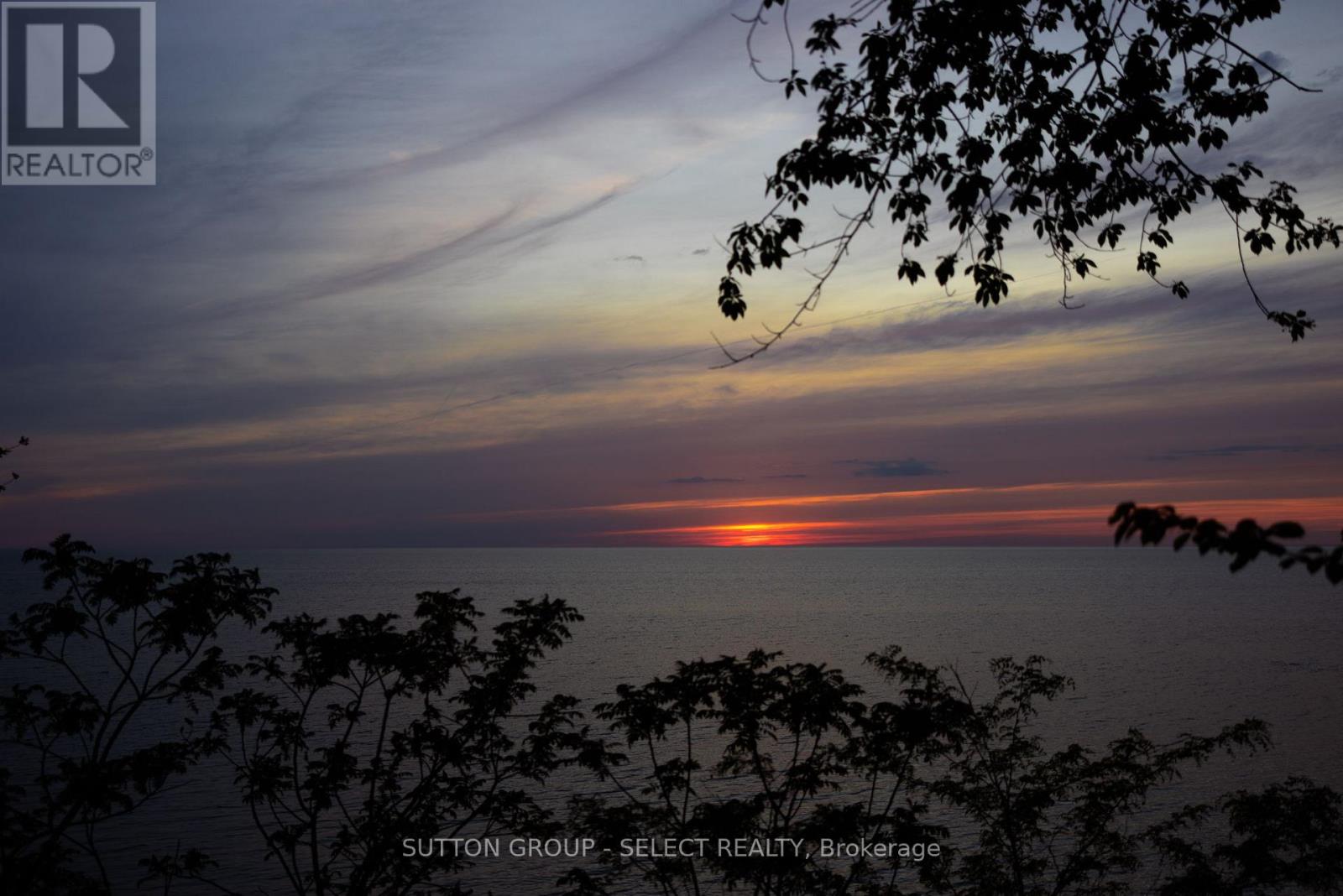 5284 Cliff Road, Lambton Shores, Ontario  N0N 1J7 - Photo 40 - X13638172