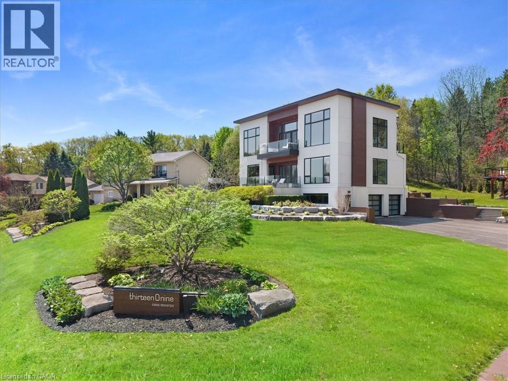 1309 Beaufort Drive, Burlington, Ontario  L7P 4V9 - Photo 2 - 40832622