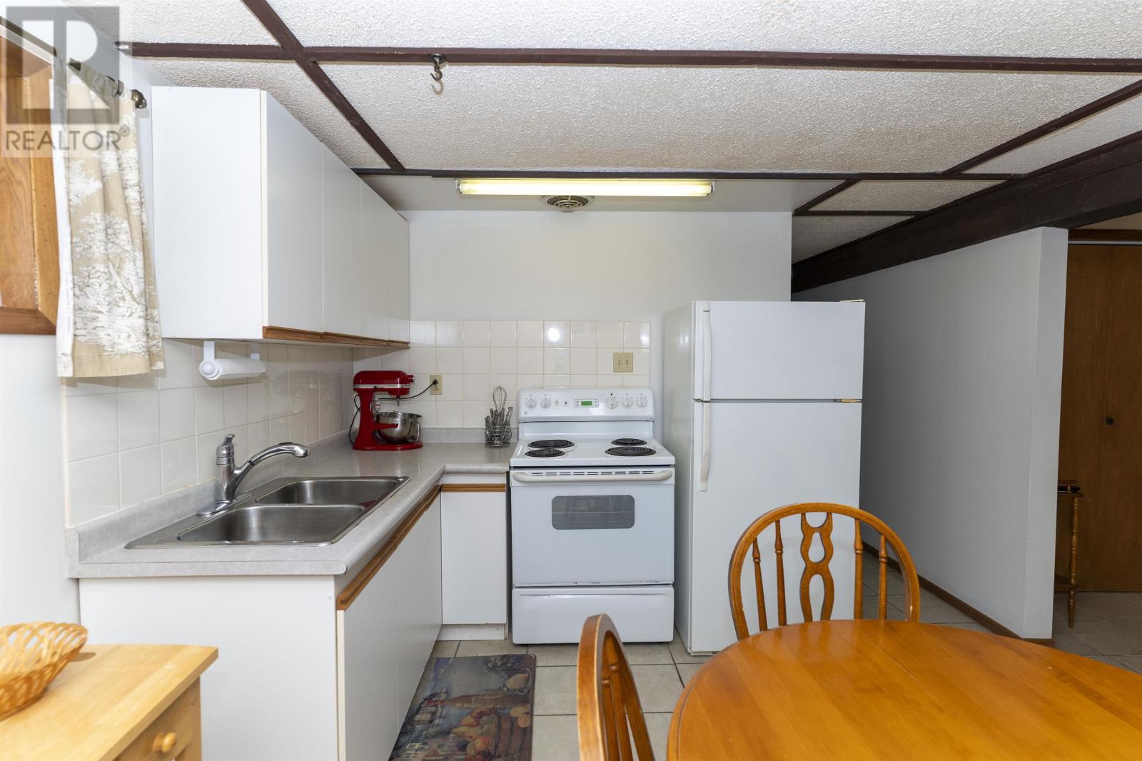 402 Victoria Ave W, Thunder Bay, Ontario  P7C 1G7 - Photo 28 - TB2601875