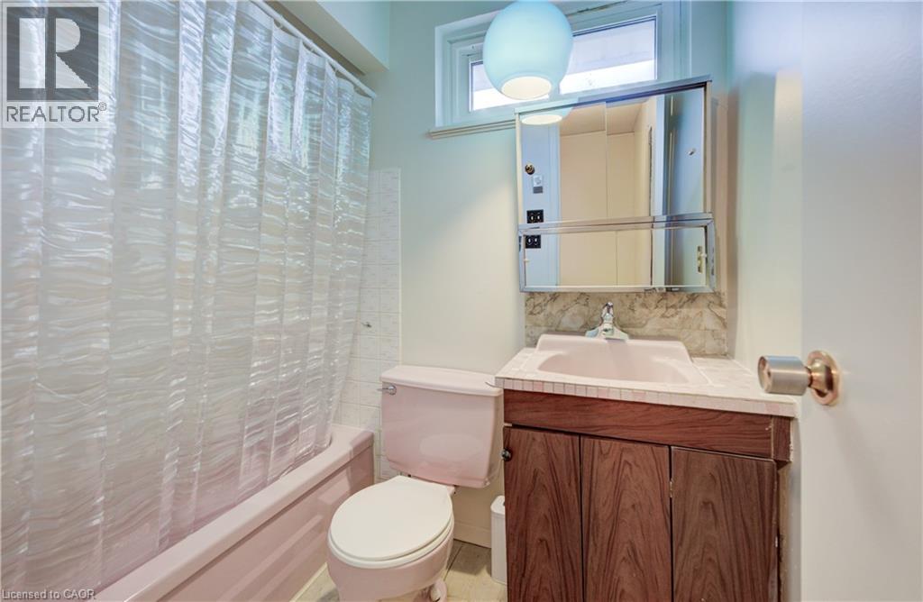 201 Silvercreek Pathway N Unit# 14, Guelph, Ontario  N1H 3T4 - Photo 10 - 40851525