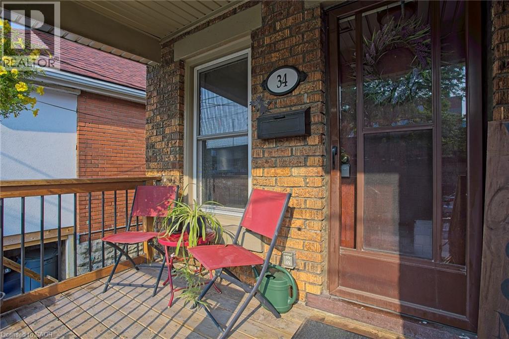 34 Poplar Avenue, Hamilton, Ontario  L8V 2S6 - Photo 3 - 40852118