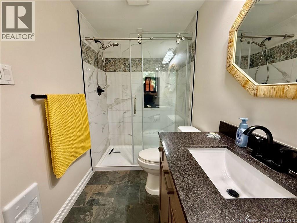 829 Edgehill Row, Saint John, New Brunswick  E2M 4G6 - Photo 30 - NB144972