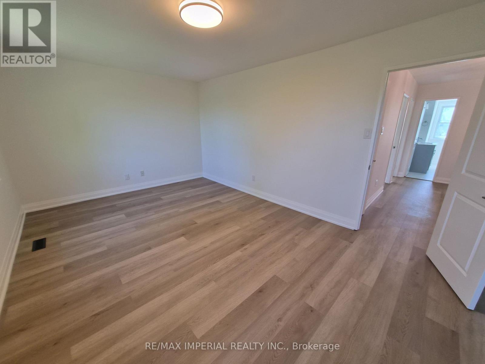 757 Pam Crescent, Newmarket, Ontario  L3Y 5B7 - Photo 13 - N13638150