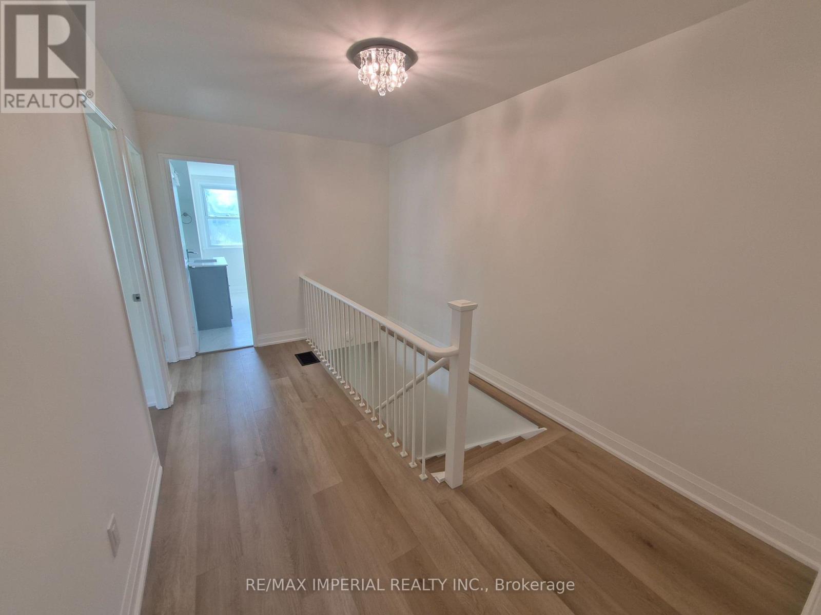 757 Pam Crescent, Newmarket, Ontario  L3Y 5B7 - Photo 14 - N13638150