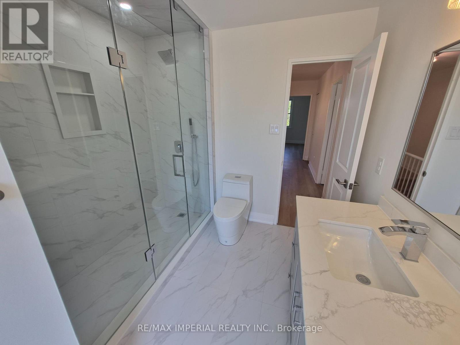 757 Pam Crescent, Newmarket, Ontario  L3Y 5B7 - Photo 18 - N13638150