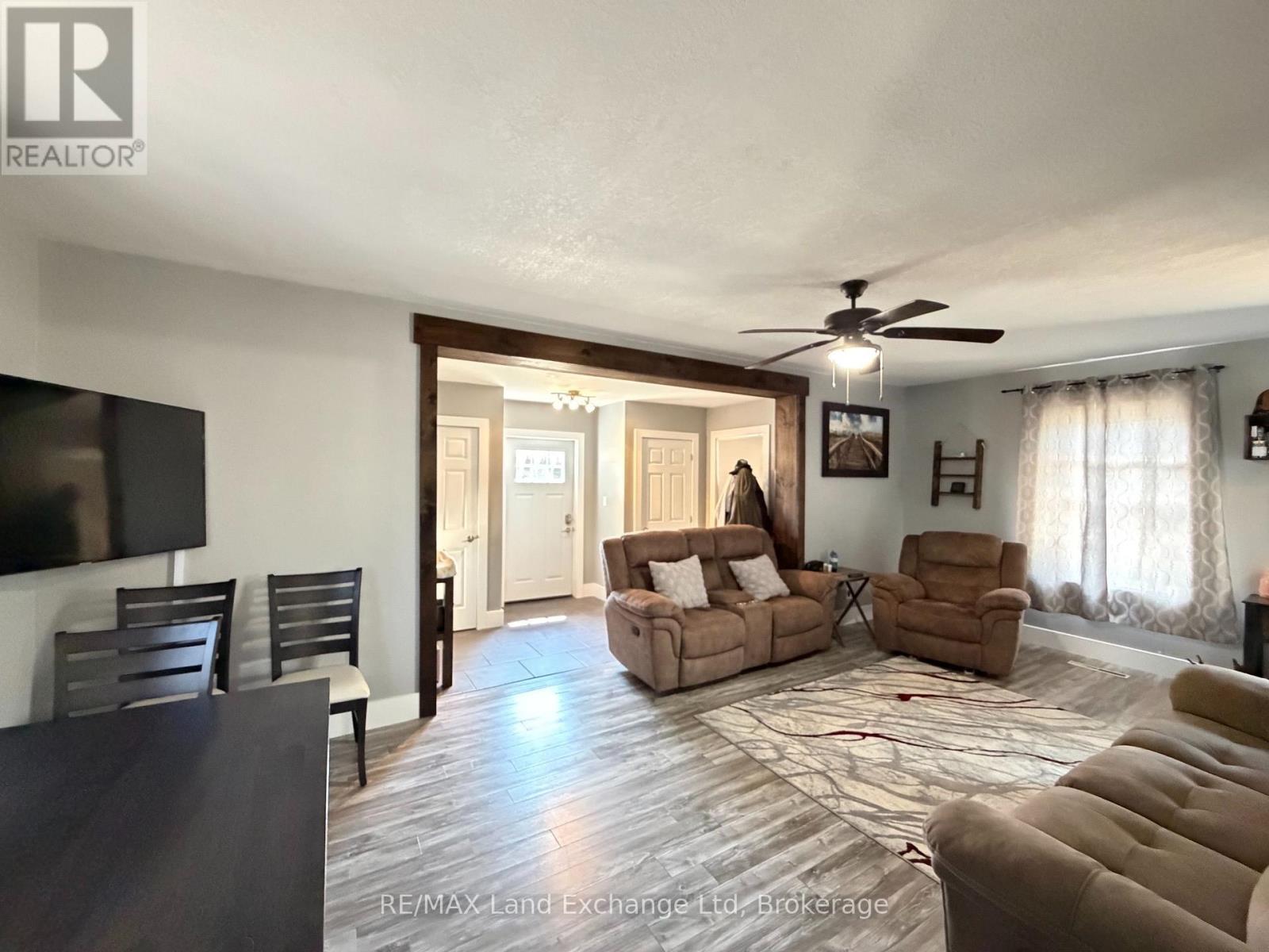 330 Albert Street, Huron East (Brussels), Ontario  N0G 1H0 - Photo 12 - X13638178