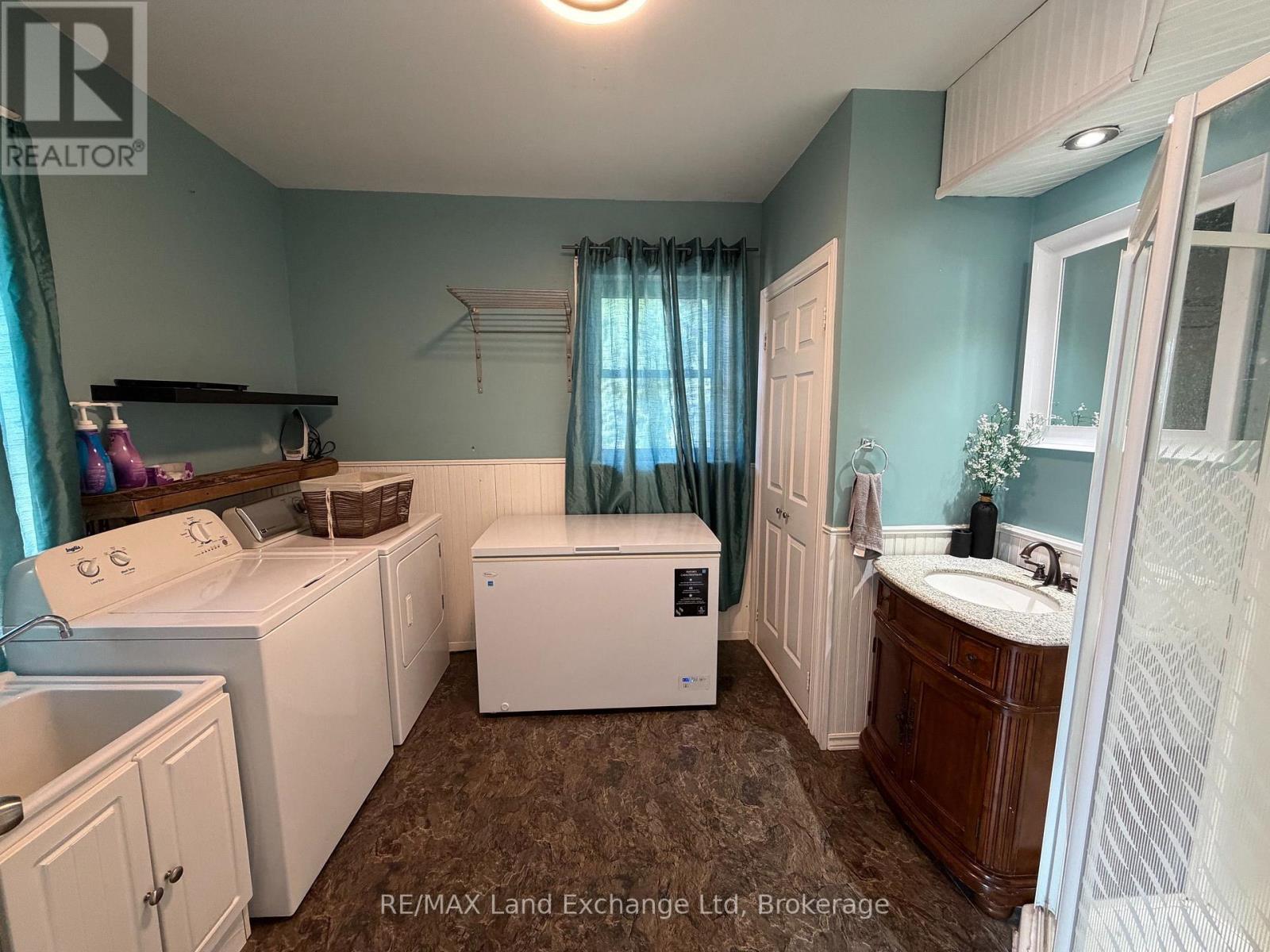 330 Albert Street, Huron East (Brussels), Ontario  N0G 1H0 - Photo 15 - X13638178