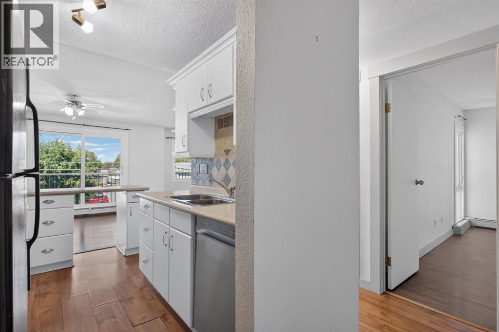 202, 809 4 Street NE, Calgary, Alberta
