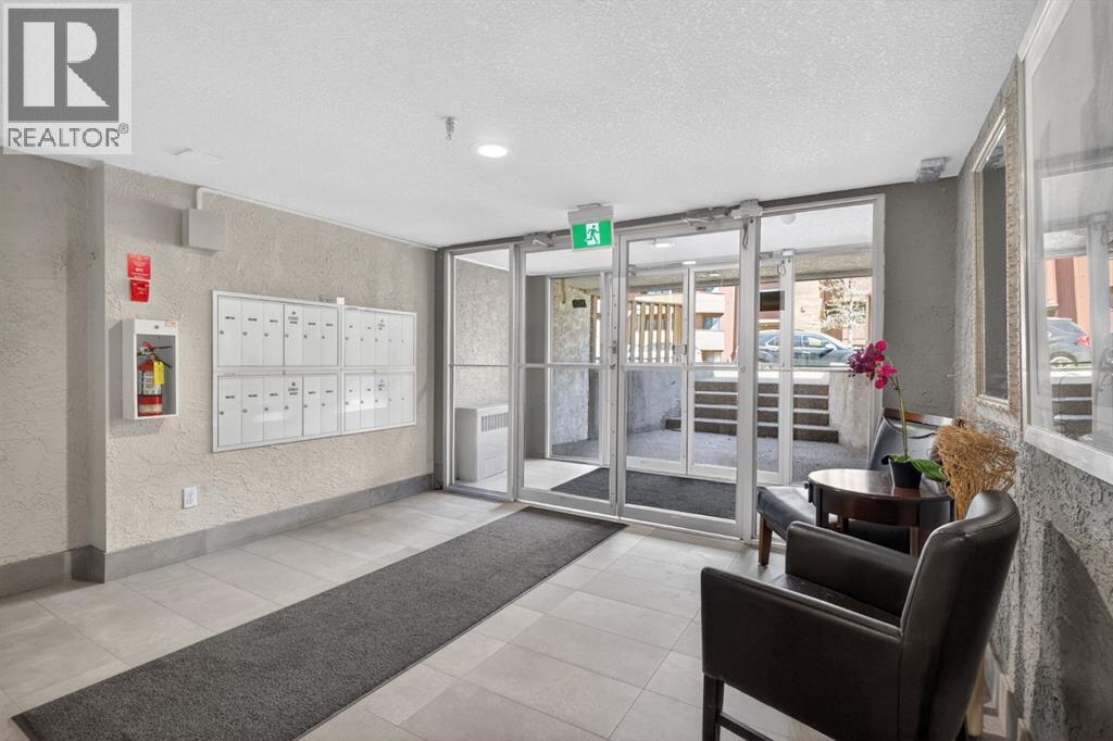 202, 809 4 Street NE, Calgary, Alberta  T2E 3S9 - Photo 4 - A2310861