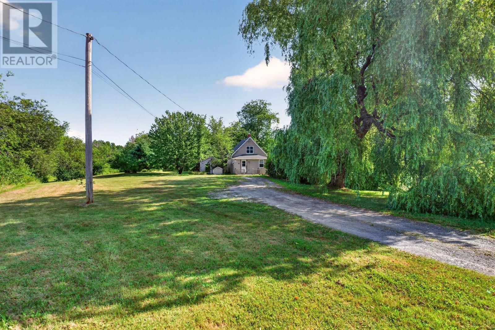 82 Cemetery Road, Hants County, Nova Scotia