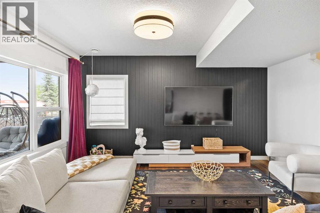 31 Crestridge Way SW, Calgary, Alberta  T3B 5Z3 - Photo 31 - A2334173