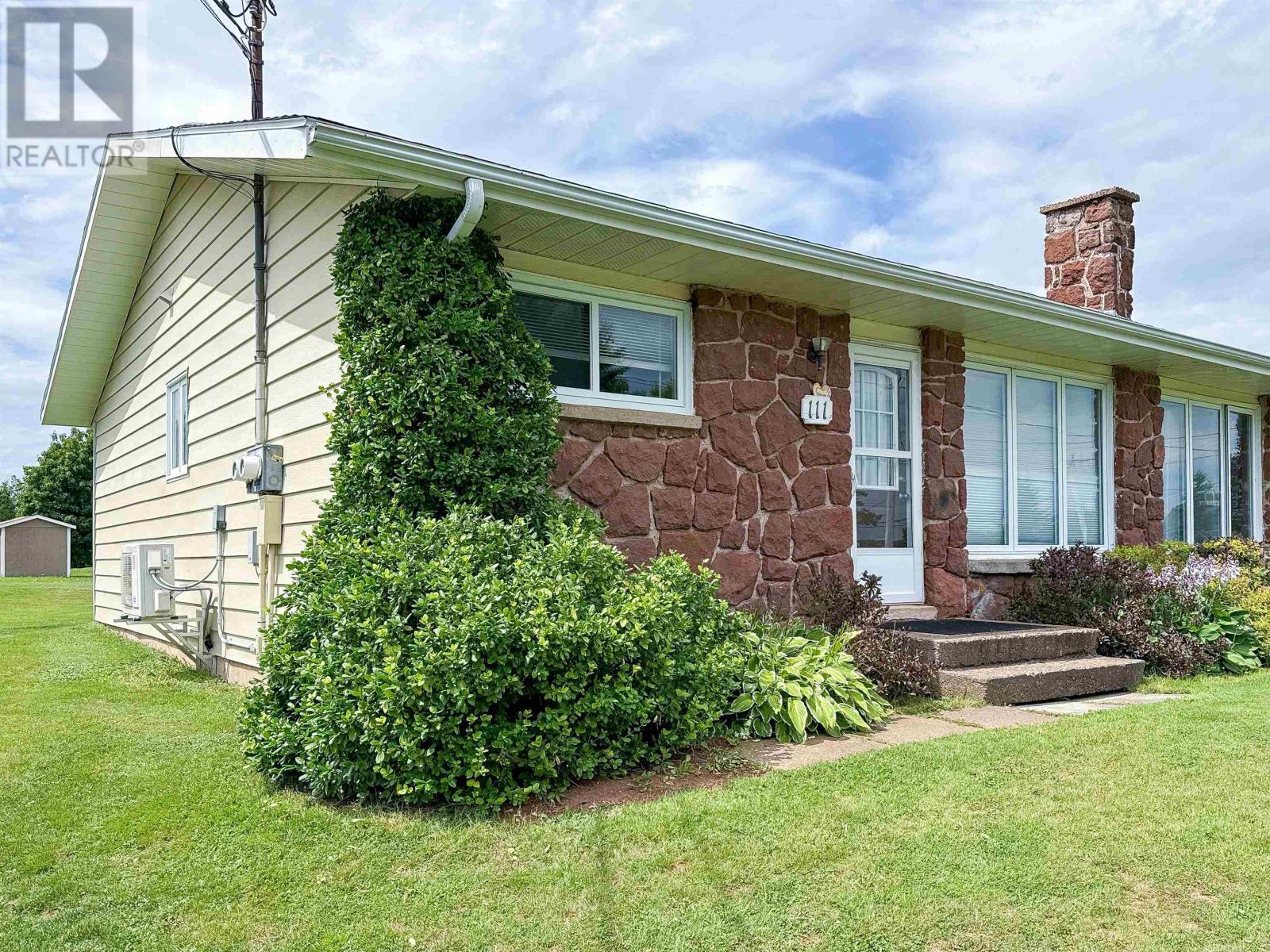 111 Meadowbank Road, Cornwall, Prince Edward Island  C0A 1H0 - Photo 22 - 202619594