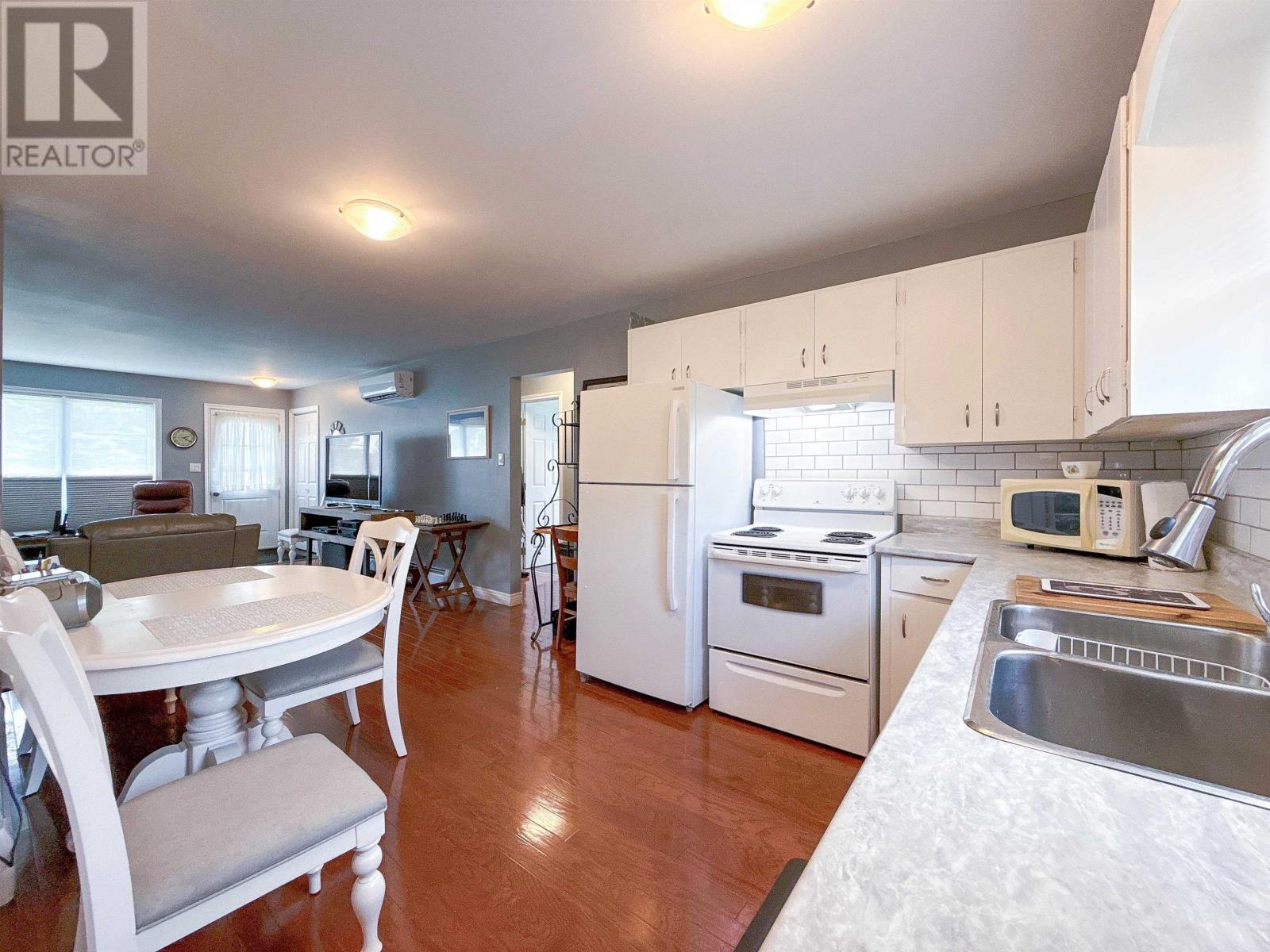 111 Meadowbank Road, Cornwall, Prince Edward Island  C0A 1H0 - Photo 32 - 202619594