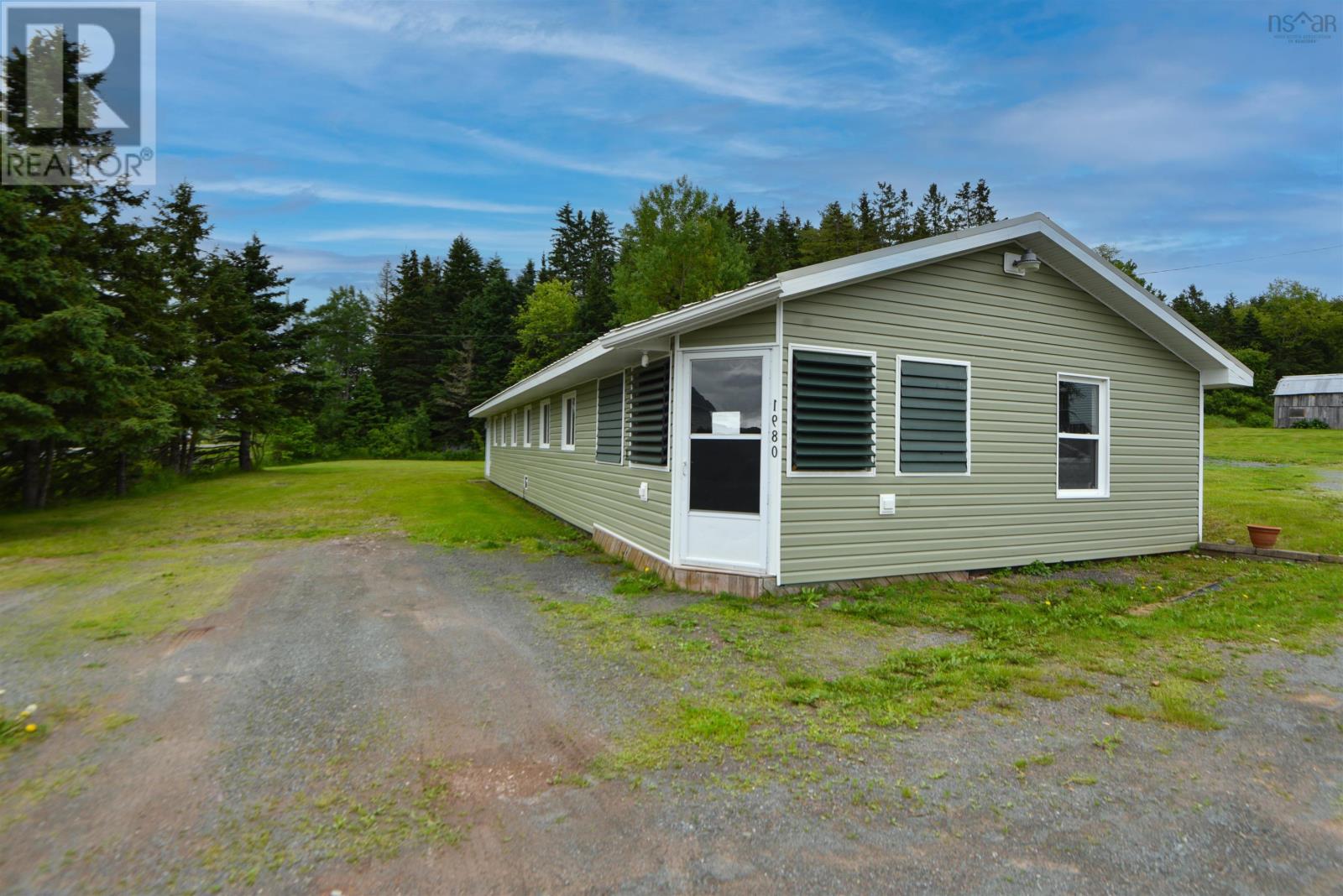 1980 Highway 7, North Lochaber, Nova Scotia  B2G 2L3 - Photo 2 - 202616354