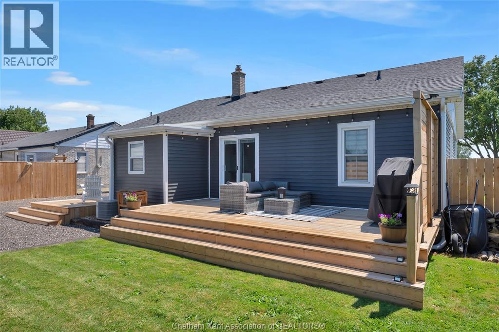 22417 Creek Road, Chatham, Ontario  N7M 5J3 - Photo 43 - 26018318
