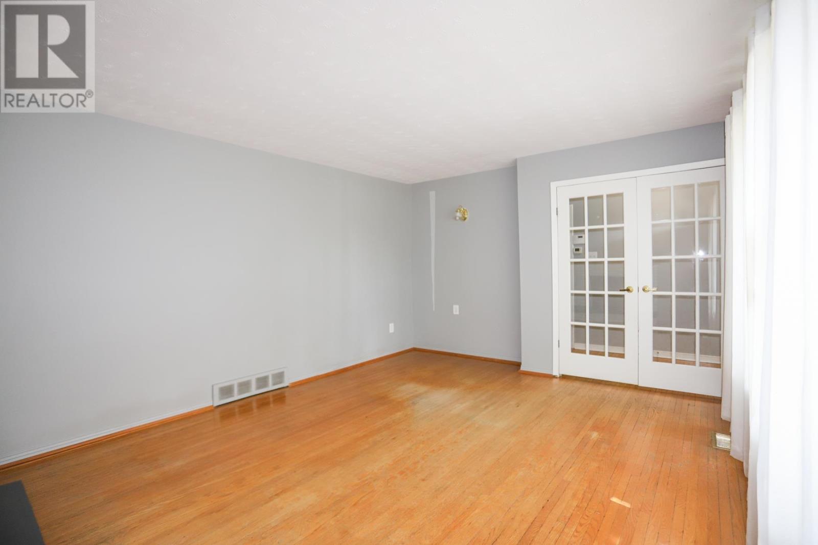 74 Grandriver Cres, Sault Ste. Marie, Ontario  P6B 3S1 - Photo 17 - SM261834