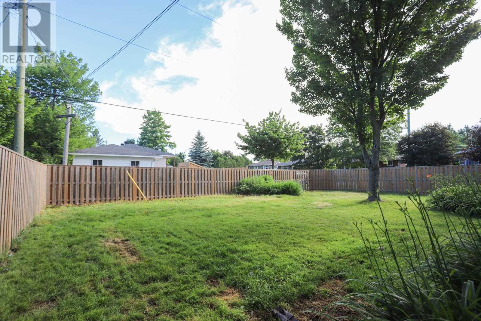74 Grandriver Cres, Sault Ste. Marie, Ontario  P6B 3S1 - Photo 7 - SM261834