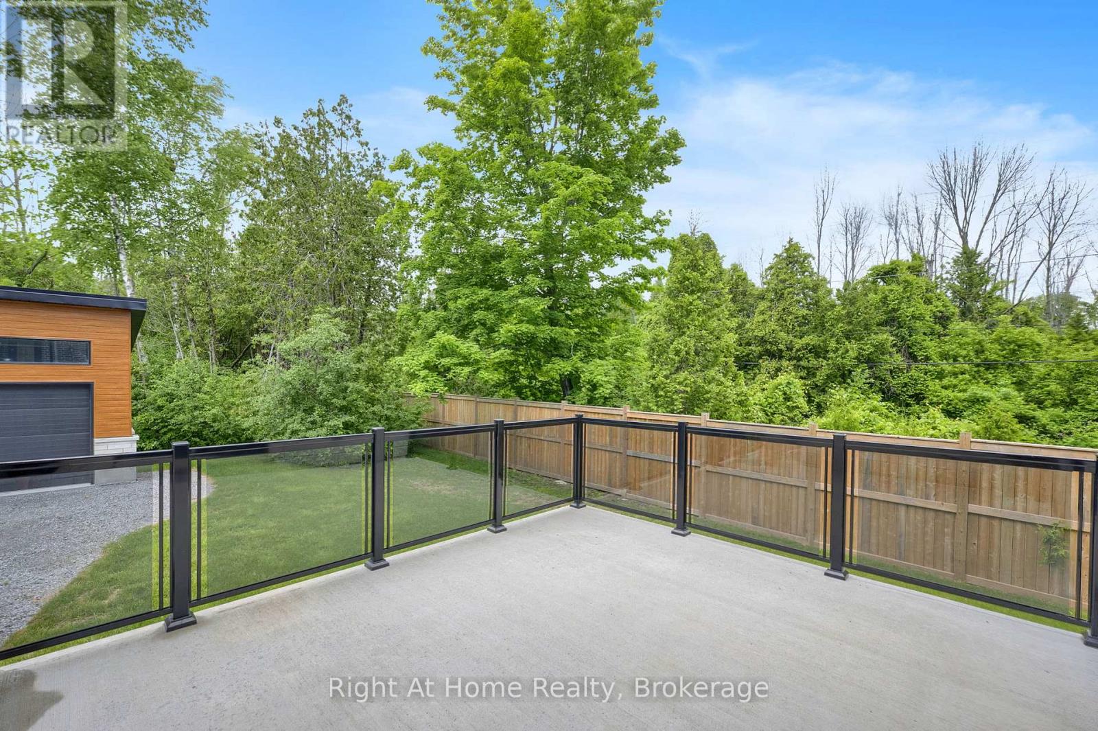 213 Suzanne Mess Boulevard, Cobourg, Ontario  K9A 3L3 - Photo 39 - X13638208