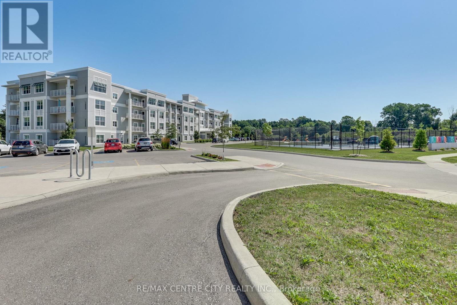 206 - 100 The Promenade, Central Elgin, Ontario  N5L 0B7 - Photo 2 - X13638180