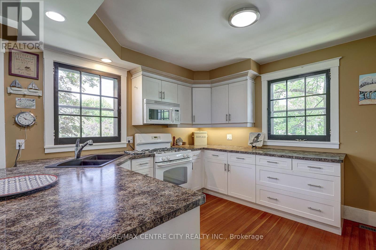 4491 East Road, Central Elgin, Ontario  N5L 1A7 - Photo 11 - X13638218