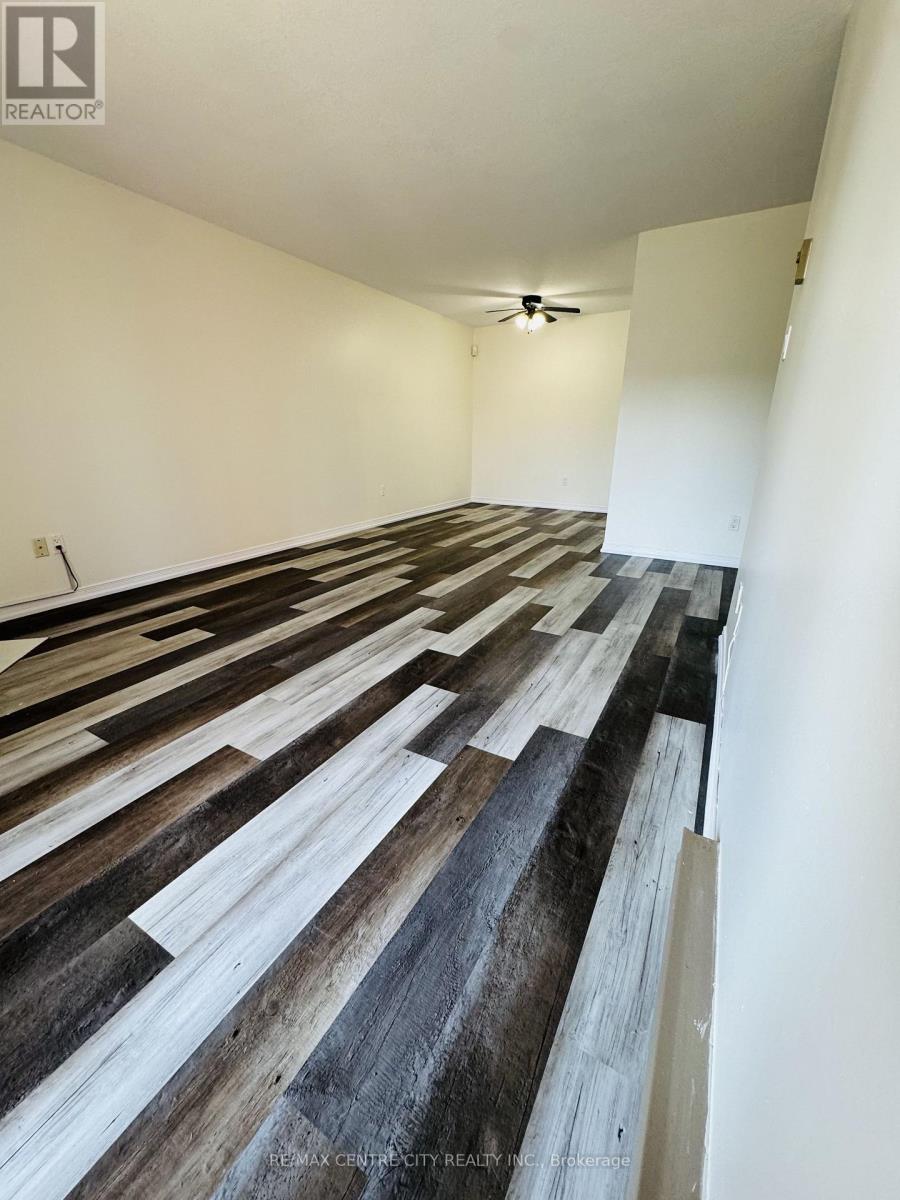 111 - 148 Conway Drive, London South, Ontario  N6E 3N4 - Photo 12 - X13638226