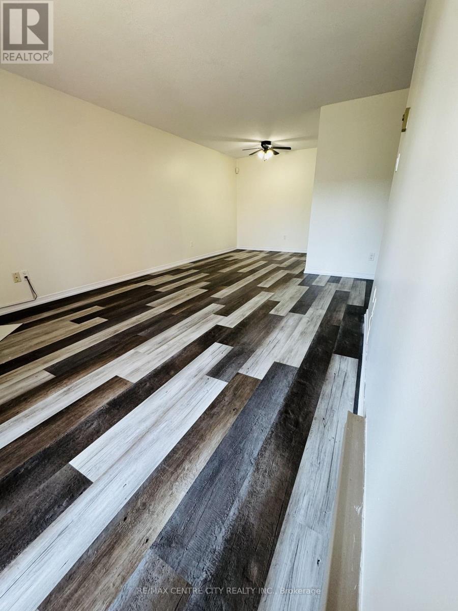 111 - 148 Conway Drive, London South, Ontario  N6E 3N4 - Photo 13 - X13638226