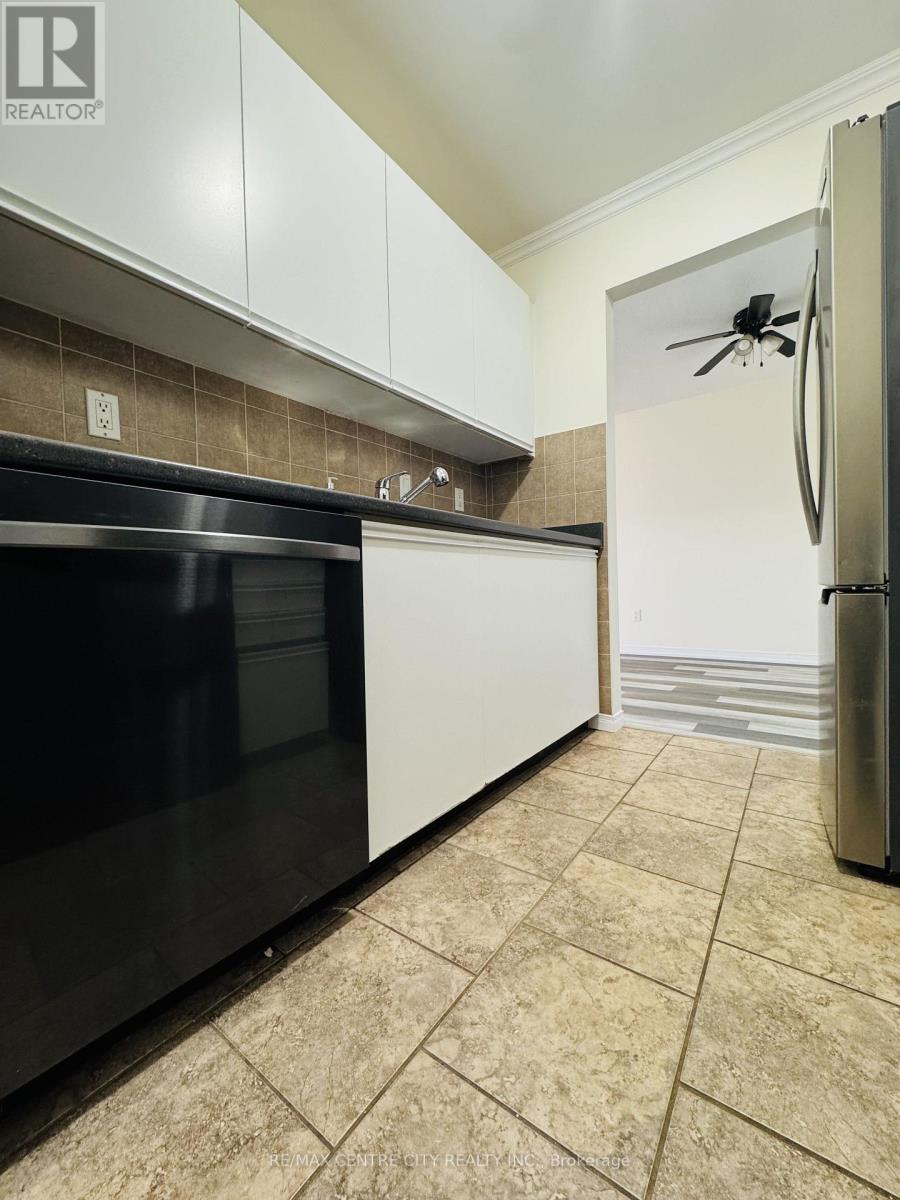 111 - 148 Conway Drive, London South, Ontario  N6E 3N4 - Photo 6 - X13638226