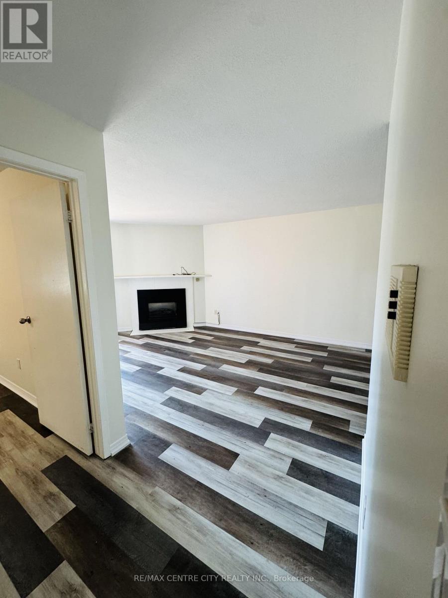 111 - 148 Conway Drive, London South, Ontario  N6E 3N4 - Photo 8 - X13638226