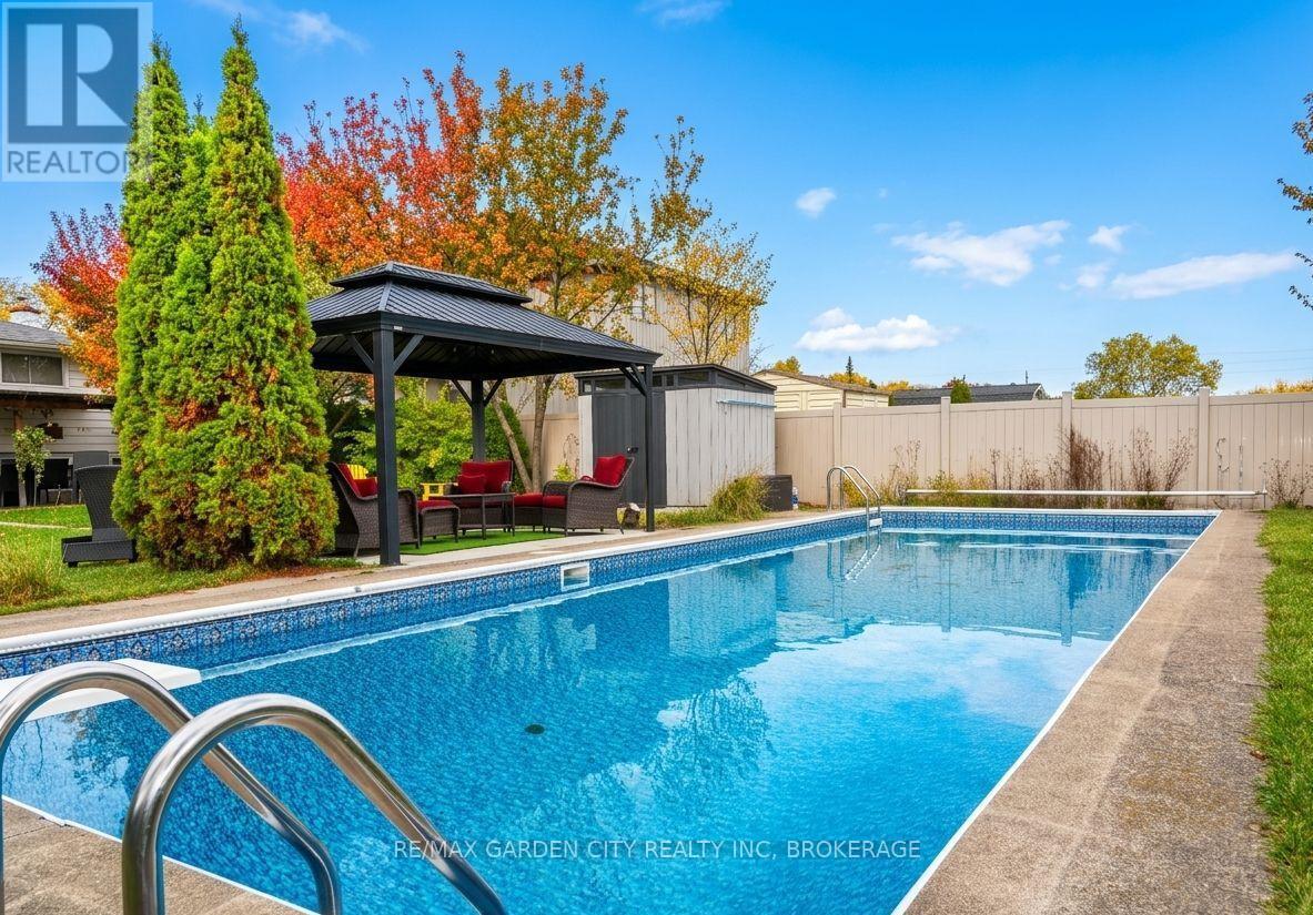 78 Meredith Drive, St. Catharines, Ontario  L2M 6C7 - Photo 2 - X13631252