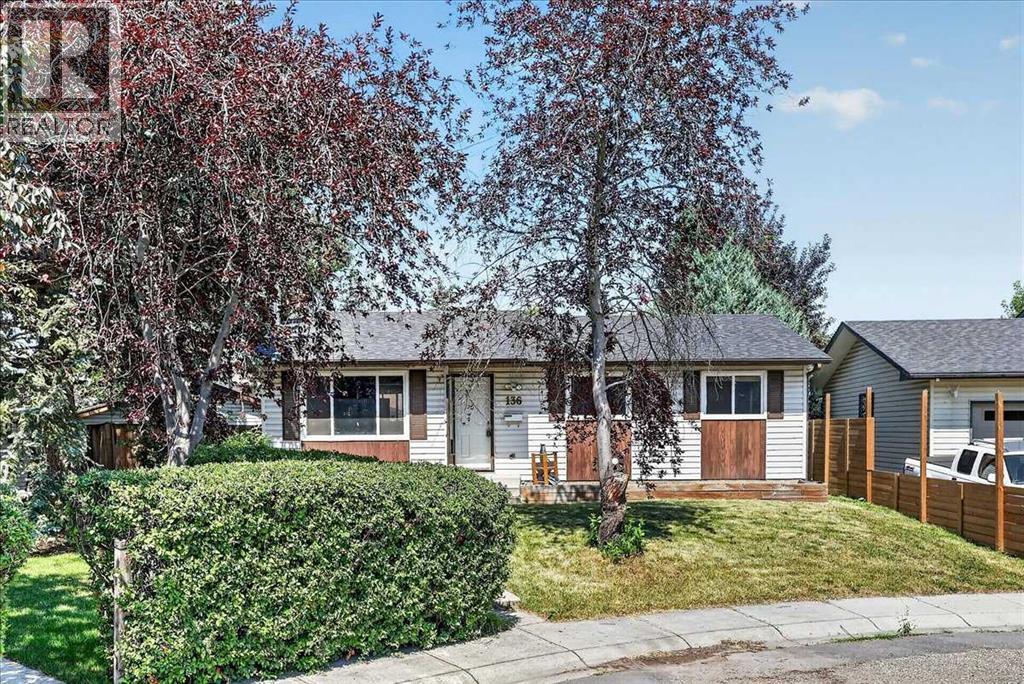 136 Templeview Place NE, Calgary, Alberta  T1Y 3S2 - Photo 3 - A2334269