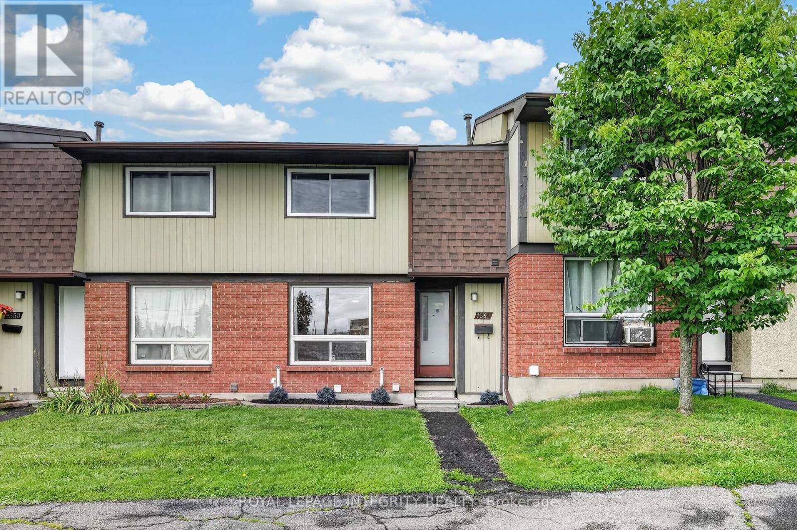 1352 BAKKER COURT, Ottawa, Ontario